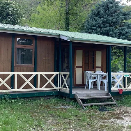 Camping Calme Et Nature Iserand